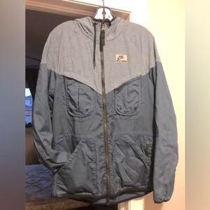 Nike international Windrunner Jacket